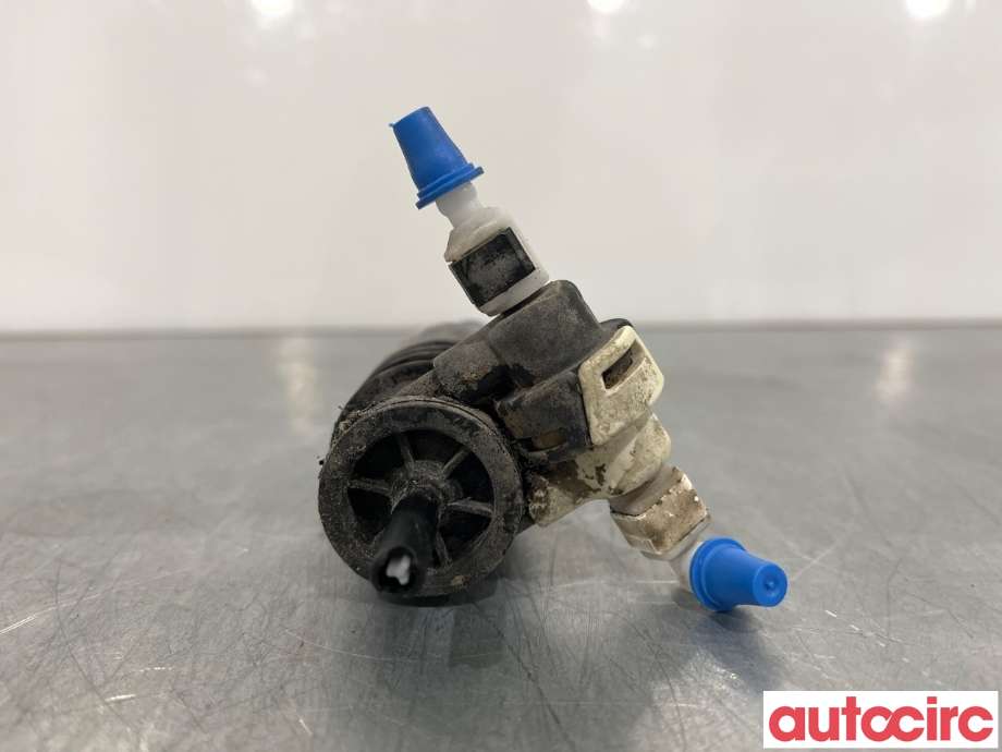 Spylerpumpe foran til VW Golf VI 2008-2012  (VOLKSWAGEN|5K0955651)