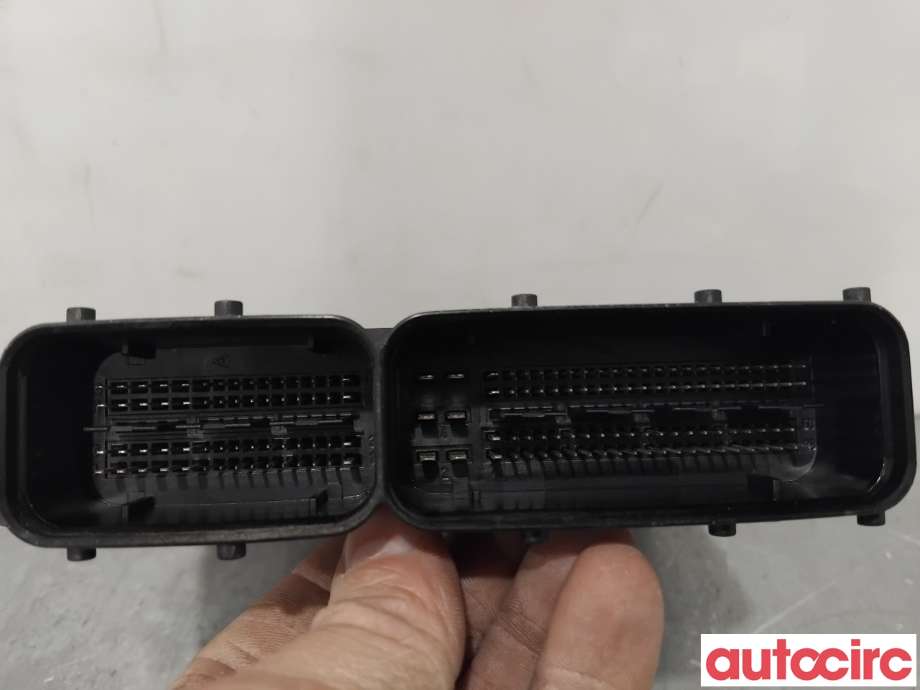 Styreenhet motor til Škoda Superb 2008-2015 (Type II)  (SKODA|03L906022JK|0281015379)
