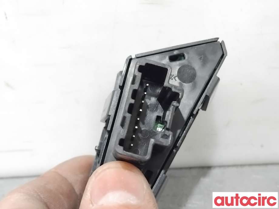 Bryter diverse til Ford Mondeo 2014-2019 (Type V, Fase 1)  (FORD|1826905||DG9T13D734CCW)