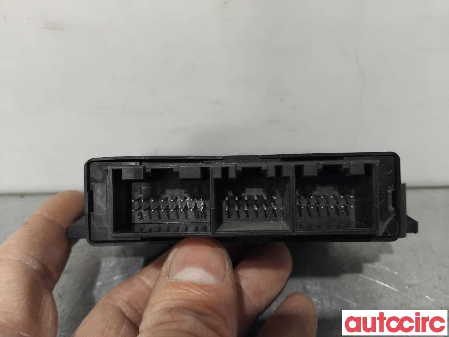 Styreenhet parkering til Audi A4 2007-2014 (Type IV) (B8) (B8) (AUDI|8K0919475T|304322)