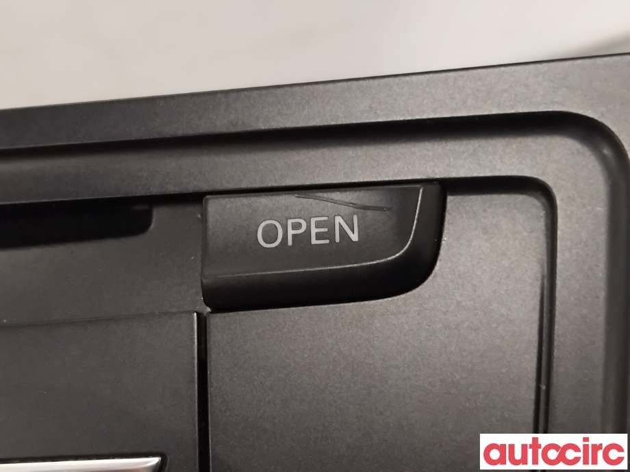 Bilstereo navigasjon til Audi A4 2007-2014 (Type IV) (B8) (B8) (AUDI|8T1035666JX|HS9483|8T1035666K)