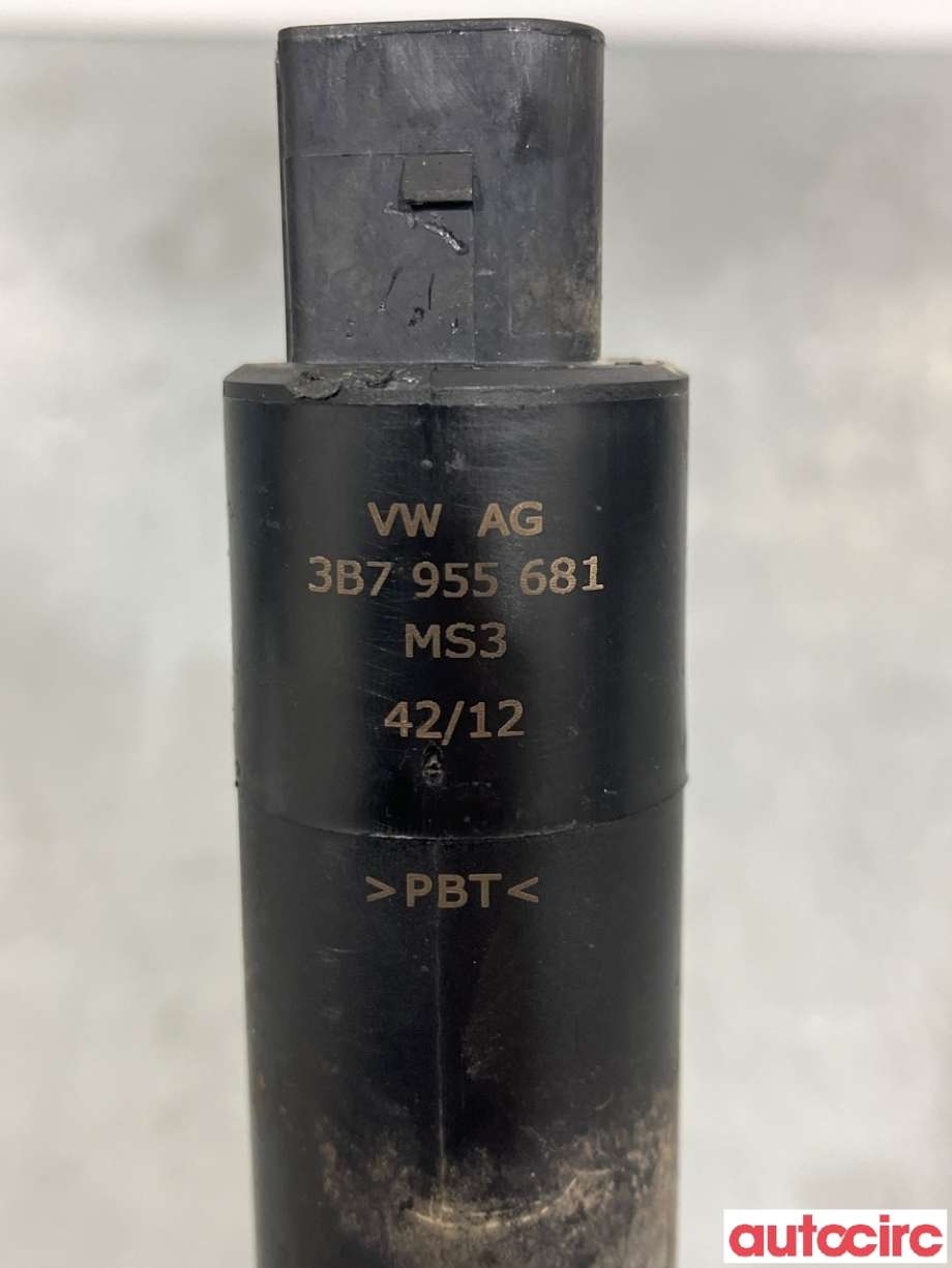 Spylerpumpe til VW Golf VI 2008-2012  (VOLKSWAGEN|3B7955681)
