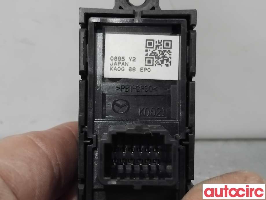 Bryter elektrisk håndbrekk/parkbrems til Mazda CX-5 2012-2017 (Type I)  (MAZDA|KAYG-66-EP0||KA0G66EP0)
