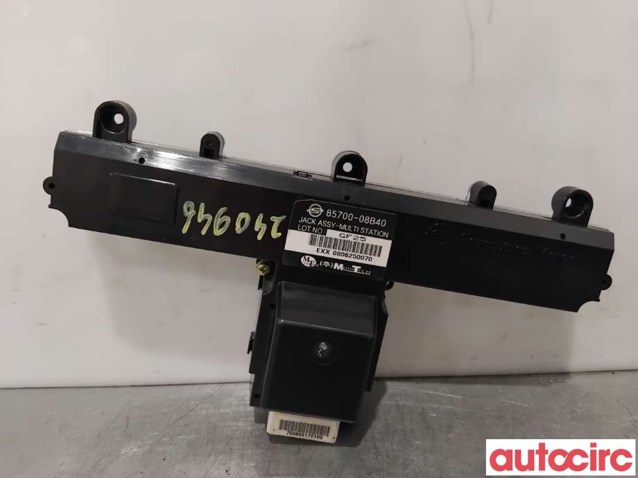 Instrument klokke til SsangYong Rexton 2007-2013 (Y250) (Y250) (SSANGYONG|8570008B40||85700-08B40)