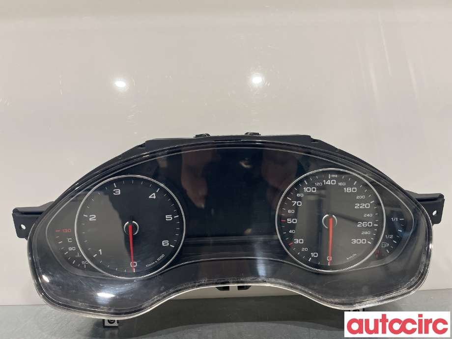 Instrumentpanel til Audi A7 2010-2014 (Type I, Fase 1) (AUDI|4G8920932DX)