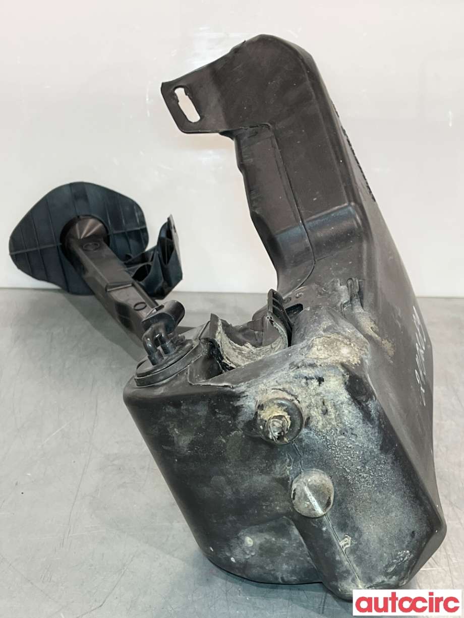 Spylertank til Mercedes GLC 2015-2022 (X253) (X253) (MERCEDES|A2058690220||A2058600360)