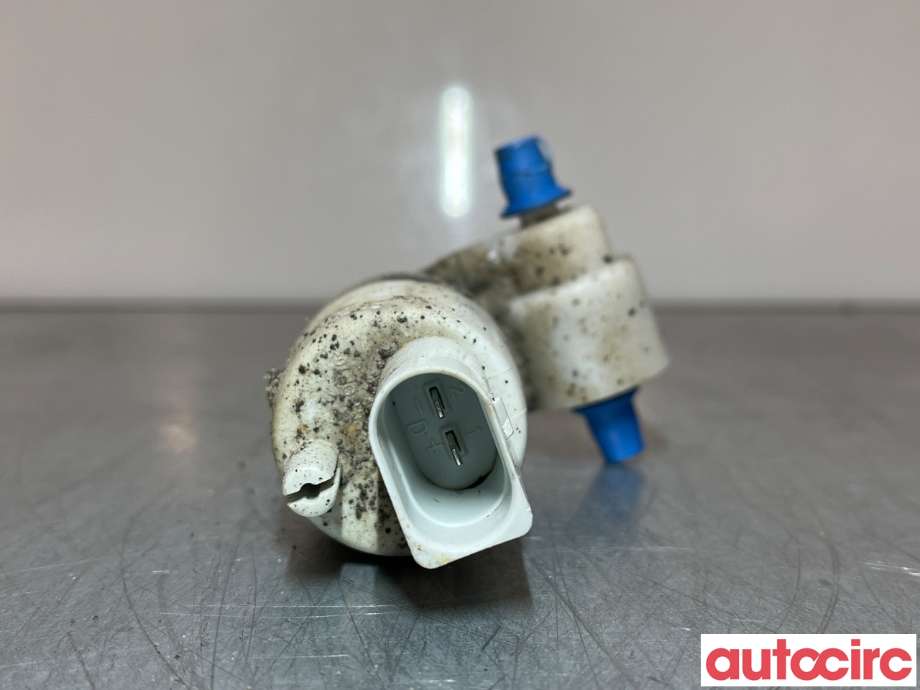 Spylerpumpe foran til Mercedes GLC 2015-2022 (X253) (X253) (MERCEDES|A2058660000||A0998660021)