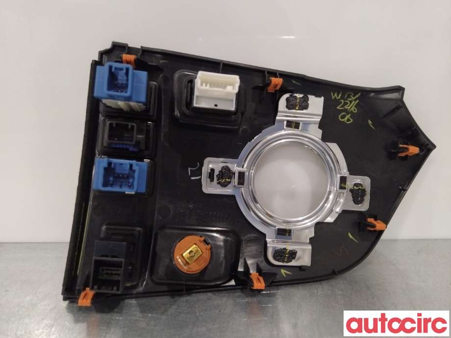 Diverse deler til Toyota Auris 2015-2019 (Type II, Fase 2)  (TOYOTA|5882102890C1|)