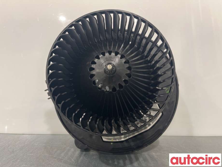Varmeapparat motor til Škoda Octavia 2020-->> (Type IV)  (SKODA|5WB819021)