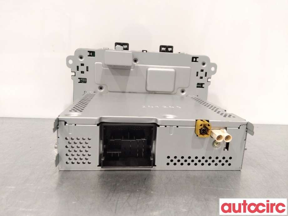 Bilstereo til VW Polo 2014-2017 (Type V, Fase 2)  (VOLKSWAGEN|6C0035869|)