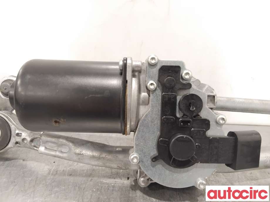 Viskermotor frontrute til BMW 3-Serie 2005-2011 (E90/E91/E92/E93) (E90/E91/E92/E93) (BMW|61617161711|404959|6978263)