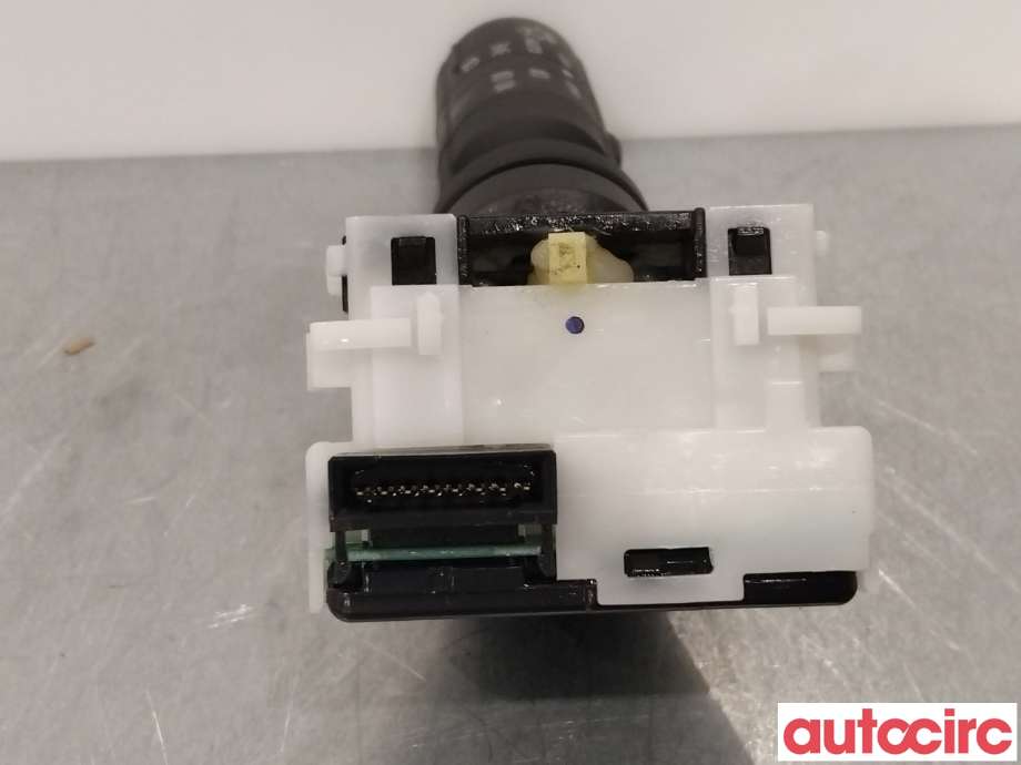 Bryter blink til Nissan Qashqai 2010-2014 (Type I, Fase 2)  (NISSAN|25540JD03A|)