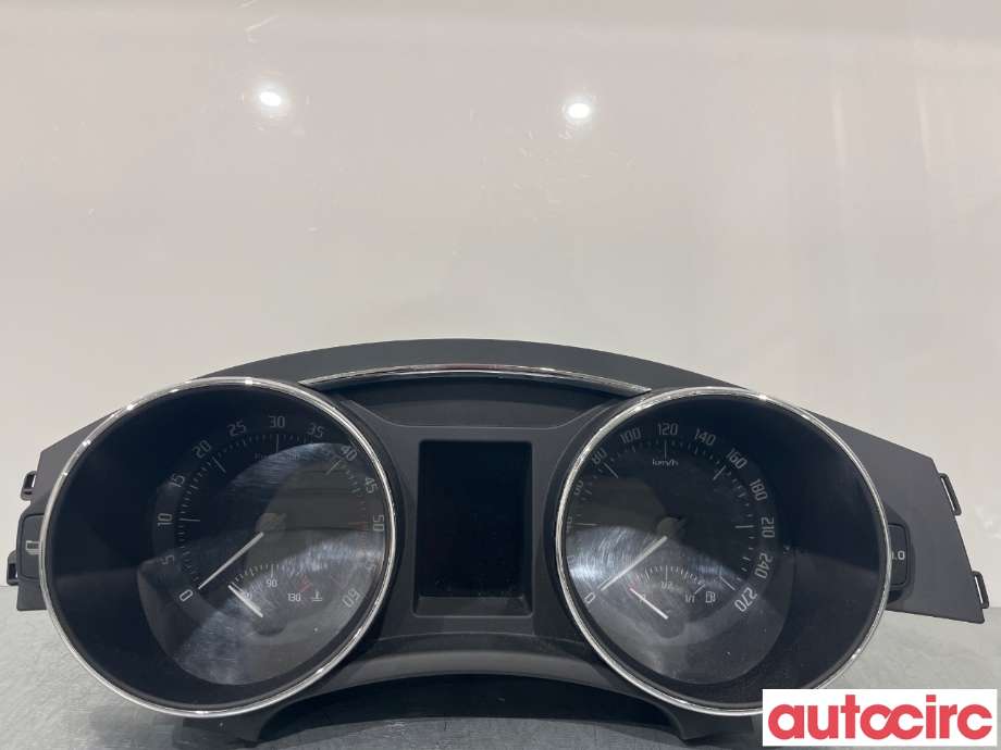 Instrumentpanel til Škoda Superb, 2008-2015 (Type II)  (SKODA|3T1920841)
