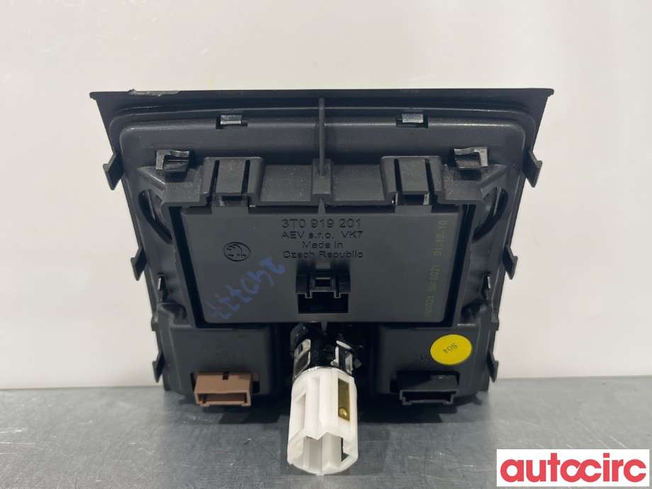 Instrument klokke til Škoda Superb 2008-2015 (Type II)  (SKODA|3T0919201)