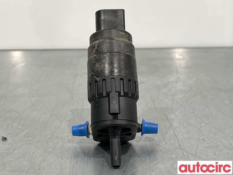 Spylerpumpe foran til VW e-Golf 2014-2017 (Fase 1)  (VOLKSWAGEN|1K6955651)