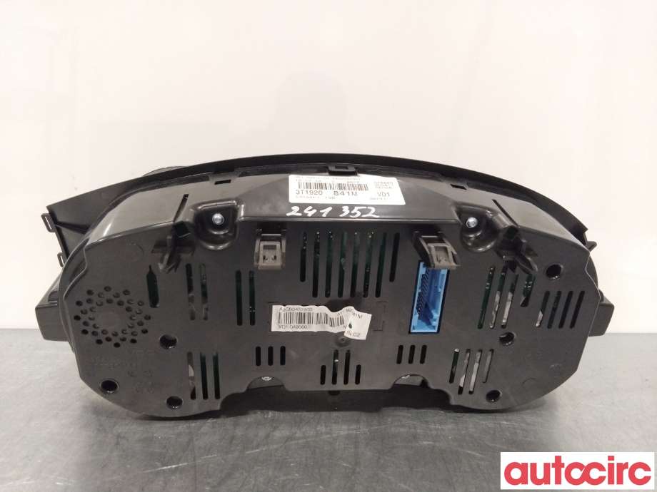Instrumentpanel til Škoda Superb 2008-2015 (Type II)  (SKODA|3T1920841M|)
