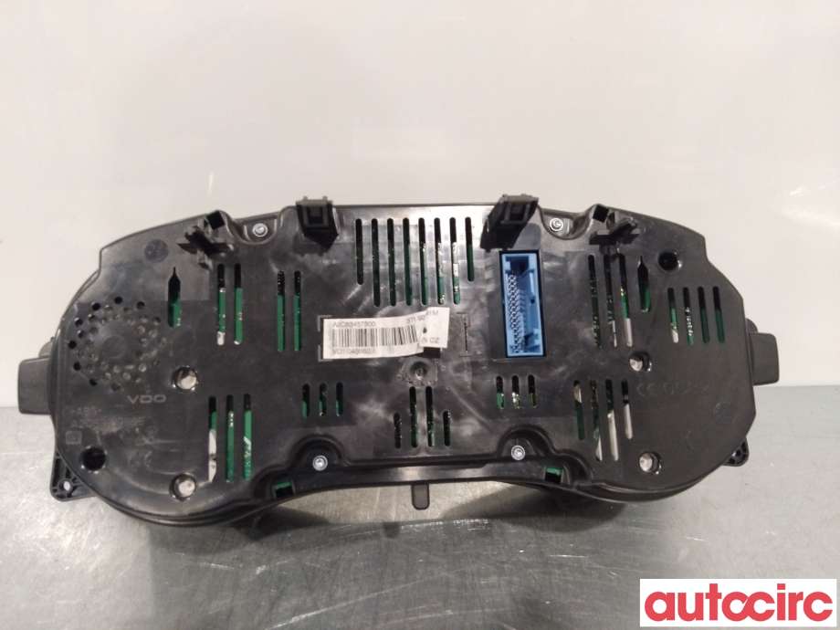 Instrumentpanel til Škoda Superb 2008-2015 (Type II)  (SKODA|3T1920841M|)