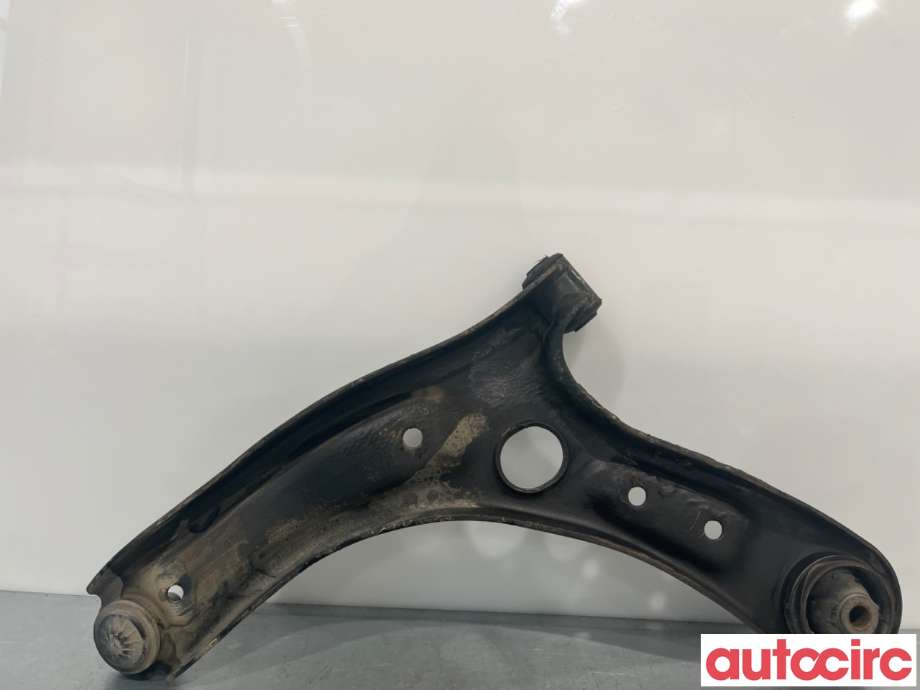 Bærebru høyre foran nedre til Toyota RAV4 2009-2013 (Type III, Fase 2)  (TOYOTA|4806802330|)