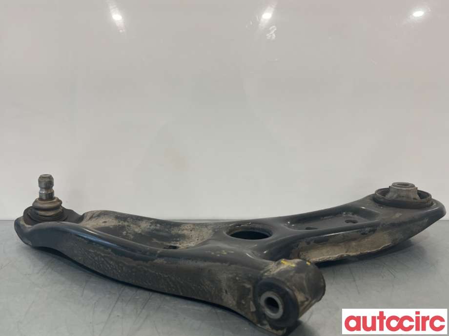 Bærebru høyre foran nedre til Toyota RAV4 2009-2013 (Type III, Fase 2)  (TOYOTA|4806802330|)