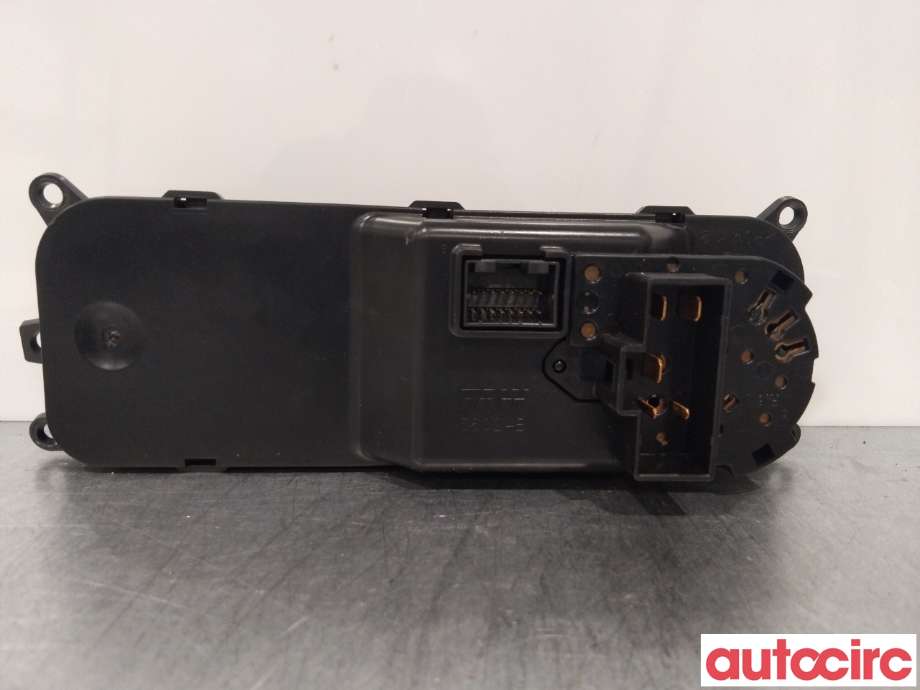 Varmeapparat betjening til Dodge Ram 2003-2008 (Type III) (DODGE|P55056323AD|)