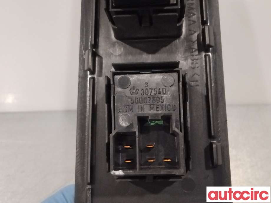 Diverse deler til Dodge Ram 2003-2008 (Type III) (DODGE|56021634|56007695|)