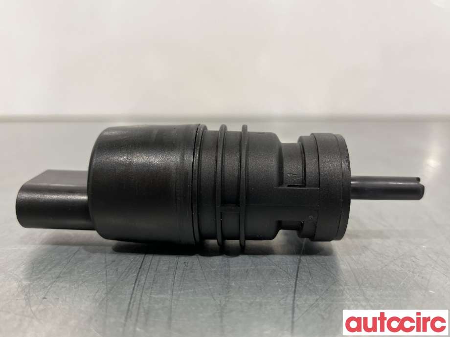 Spylerpumpe bak til BMW 3-Serie 2012-2018 (F30/F31/F34) (F30/F31/F34) (BMW|67127302588)