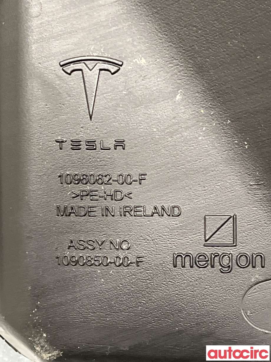 Spylertank til Tesla Model 3 2018-2023 (Fase 1) (TESLA|1096062-00-H)