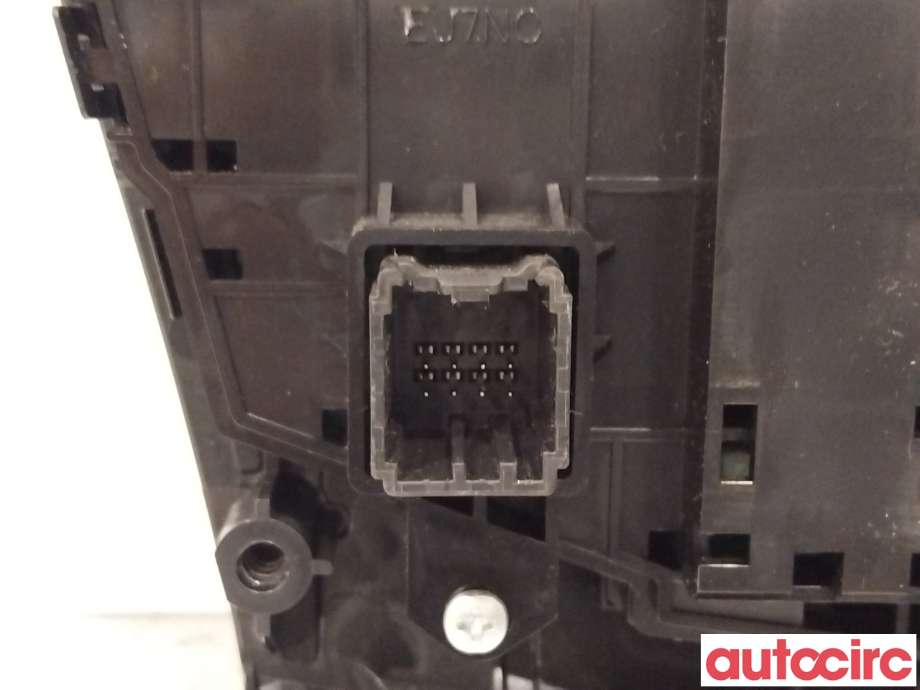 Bryter diverse til Ford Focus 2011-2014 (Type III, Fase 1)  (FORD|1818447||BM5T-18K811-TA)
