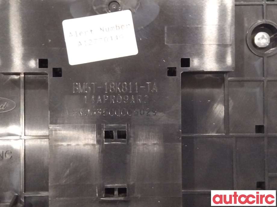Bryter diverse til Ford Focus 2011-2014 (Type III, Fase 1)  (FORD|1818447||BM5T-18K811-TA)