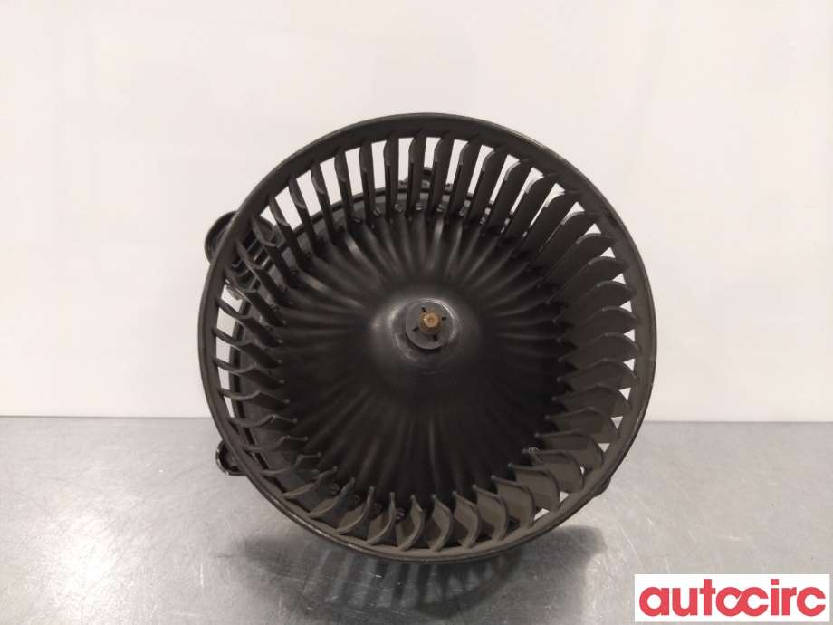Varmeapparat motor til Ford Transit Connect 2018-->> Type II, Fase 2 (FORD|2803061|RK31-18456-AA|)