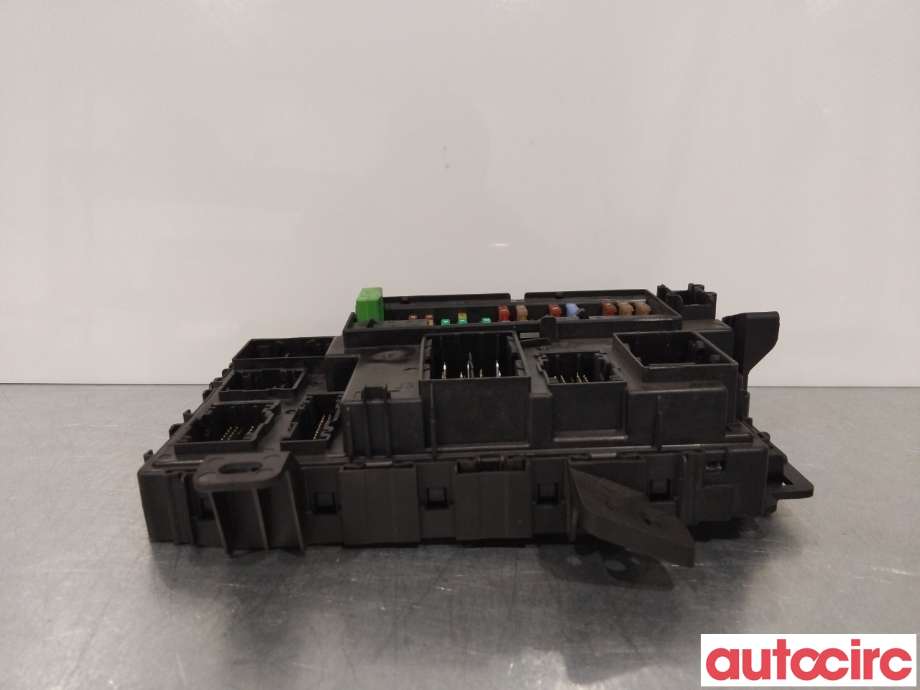 Sikringsboks til Ford Transit Connect 2018-->> Type II, Fase 2  (FORD|2590506||NK4T-15604-JAD)