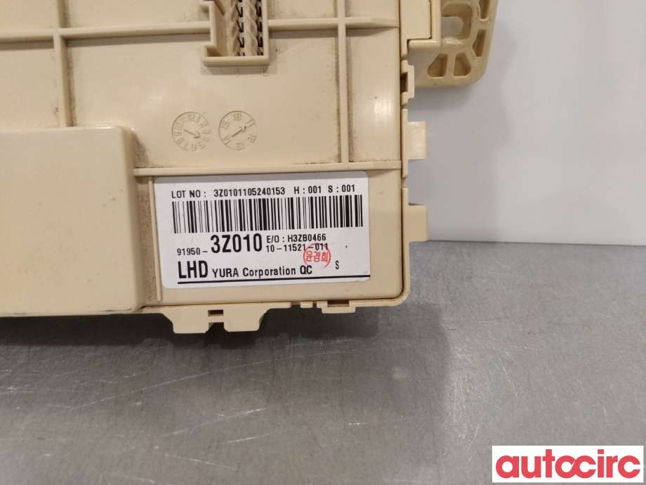 Sikringsboks til Hyundai i40 2012-2017  (HYUNDAI|919503Z010|)