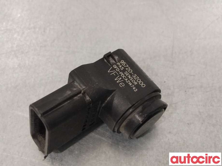 Parkeringssensor foran til Hyundai i40 2012-2017  (HYUNDAI|957203Z000UB6||95720-3Z000)