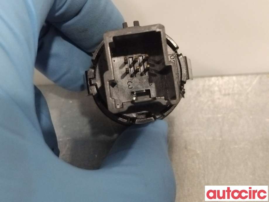 Bryter start/stopp til Ford Ranger / Ranger Raptor 2015-2022  (FORD|2088336|H1HT-14C376-AA|)