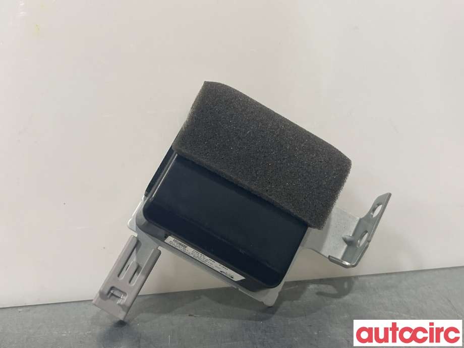 Antenne forsterker til Mazda MX-30 2020-->> (MAZDA|DN4F-66-T30)