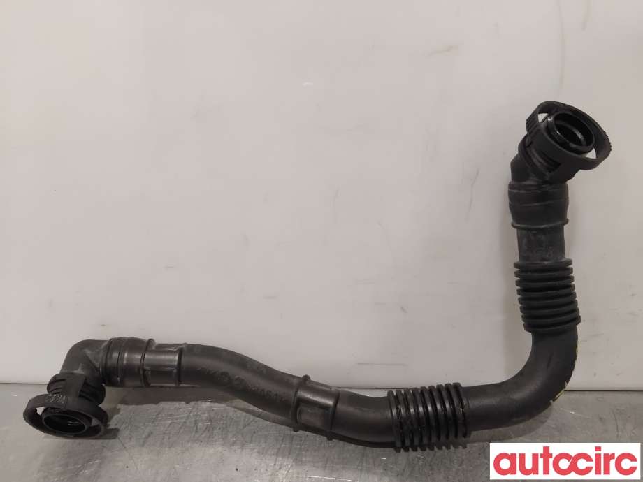 Luftslange innsug til VW Transporter / Caravelle 2009-2015 (Fase 2) (T5) (T5) (VOLKSWAGEN|7H0129653||03L103493K)