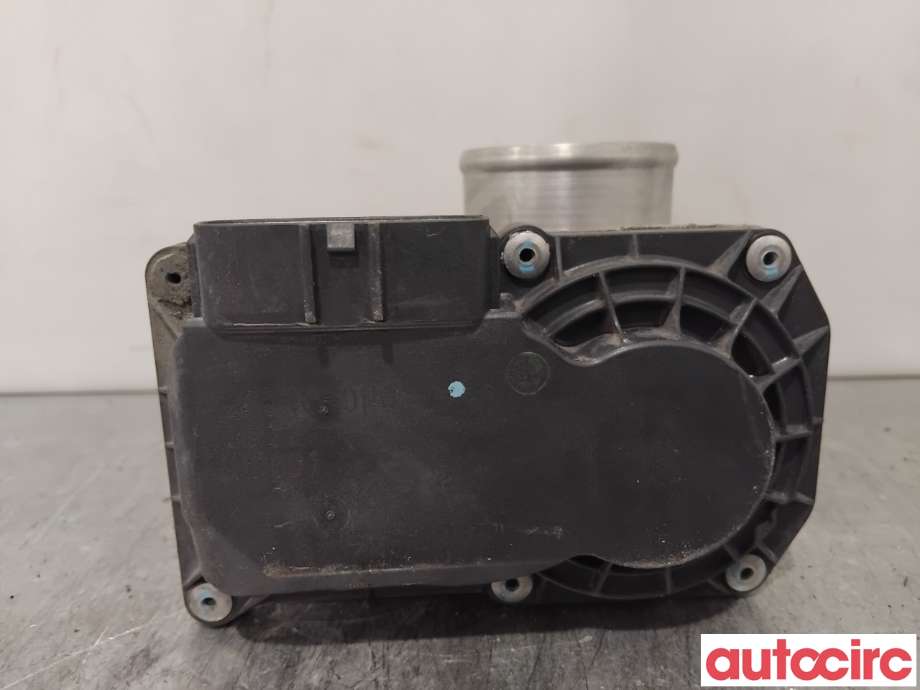 Spjeldhus til Toyota Corolla 2007-2013  (TOYOTA|261000N030||26100-0N030)