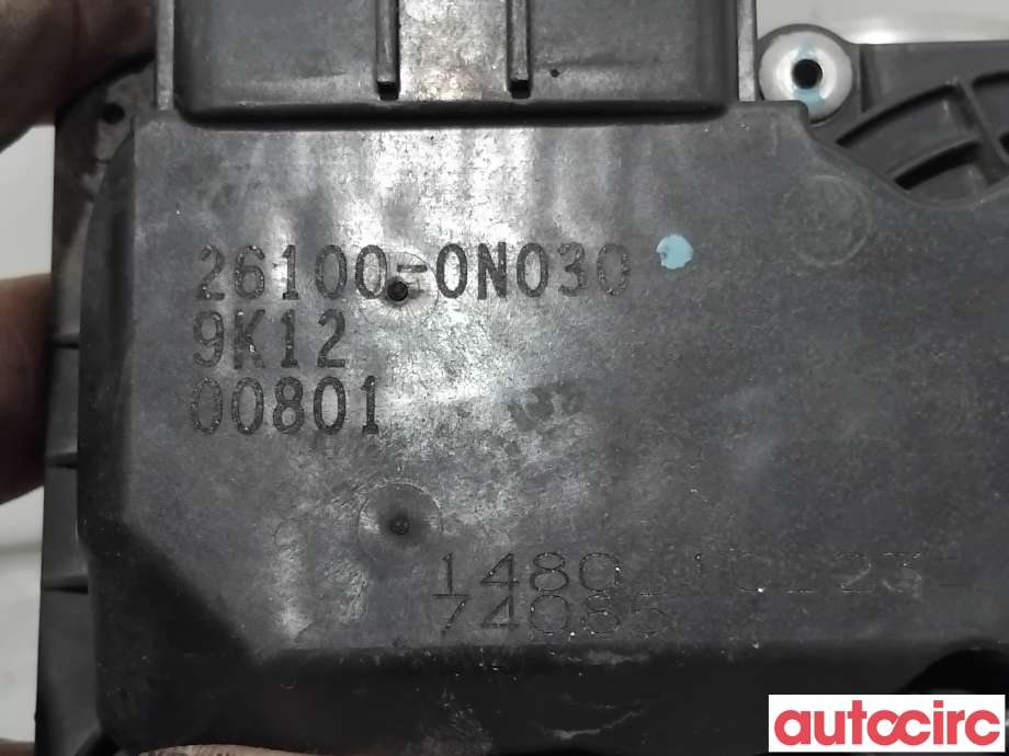Spjeldhus til Toyota Corolla 2007-2013  (TOYOTA|261000N030||26100-0N030)
