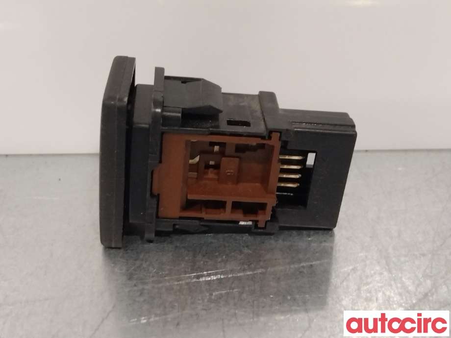 Bryter Antispinn til Toyota Avensis 2009-2015 (Type III, Fase 1)  (TOYOTA|8498805020|)