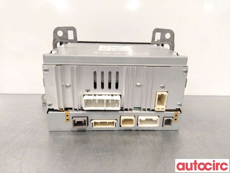 Bilstereo navigasjon til Toyota Avensis 2009-2015 (Type III, Fase 1) (TOYOTA|8612005180|)