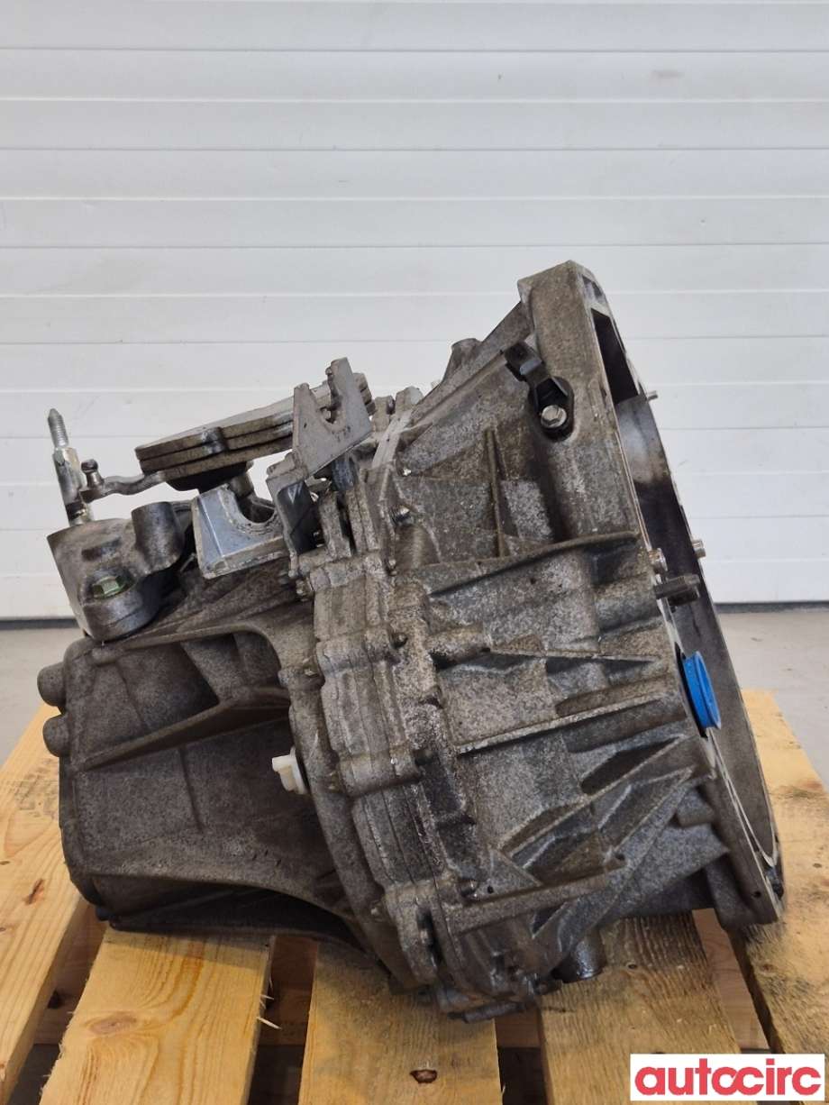 Girkasse manuell 6-trinn til Nissan Juke 2010-2014 (Fase 1)  (NISSAN|320101KG0C|)