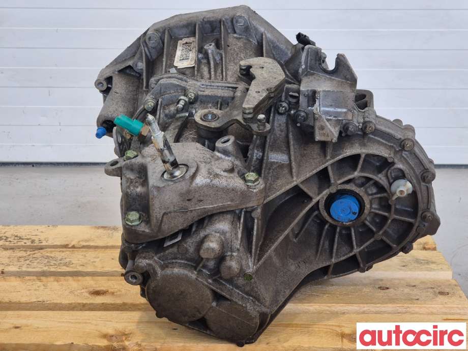Girkasse manuell 6-trinn til Nissan Juke 2010-2014 (Fase 1)  (NISSAN|320101KG0C|)