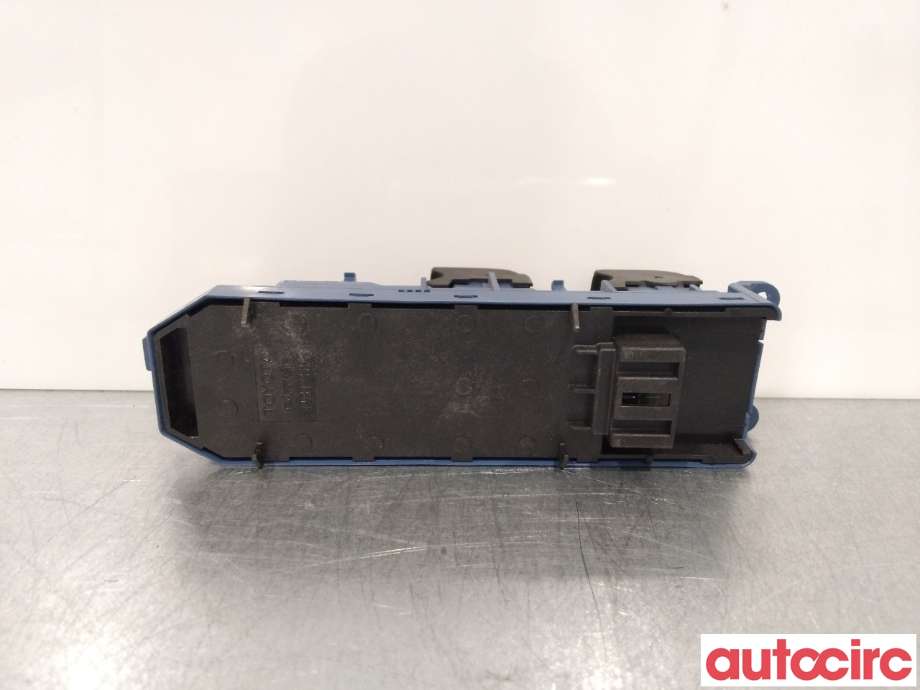 Bryter ruteheis til Toyota Avensis 2009-2015 (Type III, Fase 1)  (TOYOTA|8404005020|)
