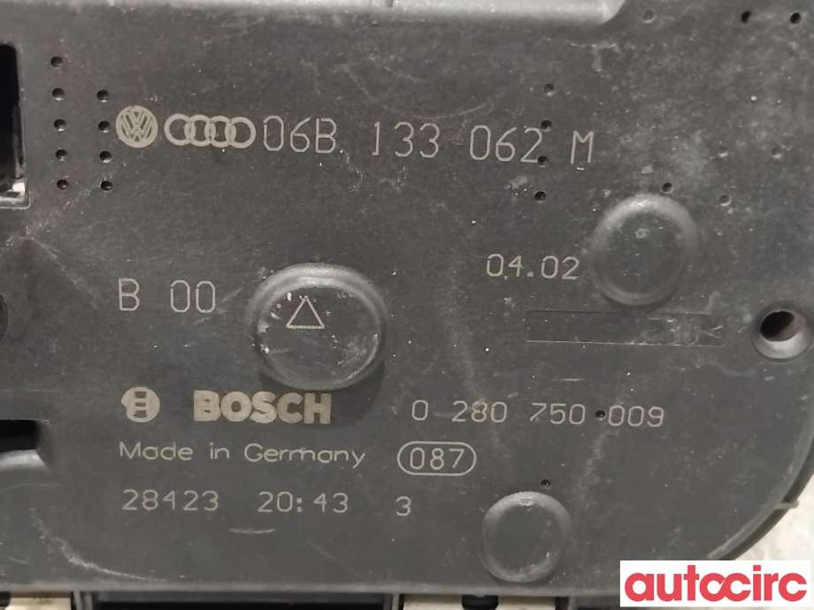 Spjeldhus til Audi A4 2001-2004 (Type II) (B6) (B6) (AUDI|06B133062M|0280750009)