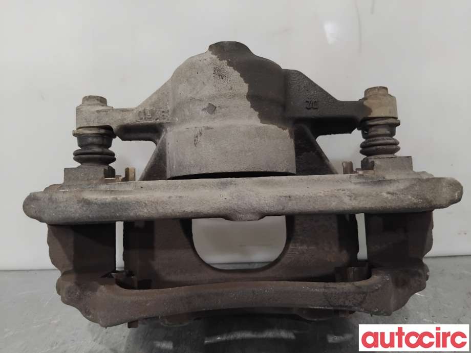 Bremsecaliper høyre foran til Toyota Avensis 2009-2015 (Type III, Fase 1)  (TOYOTA|4773002361|)