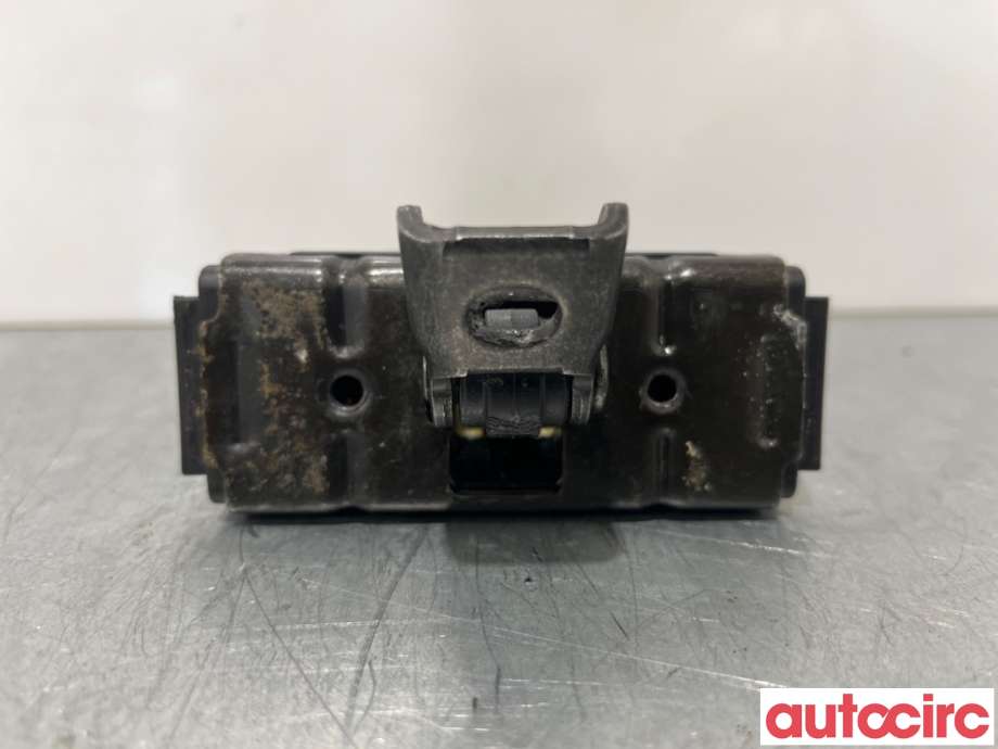 Dørstopper til BMW 5-Serie 2003-2010 (E60/E61) (E60/E61) (BMW|51227176805|)
