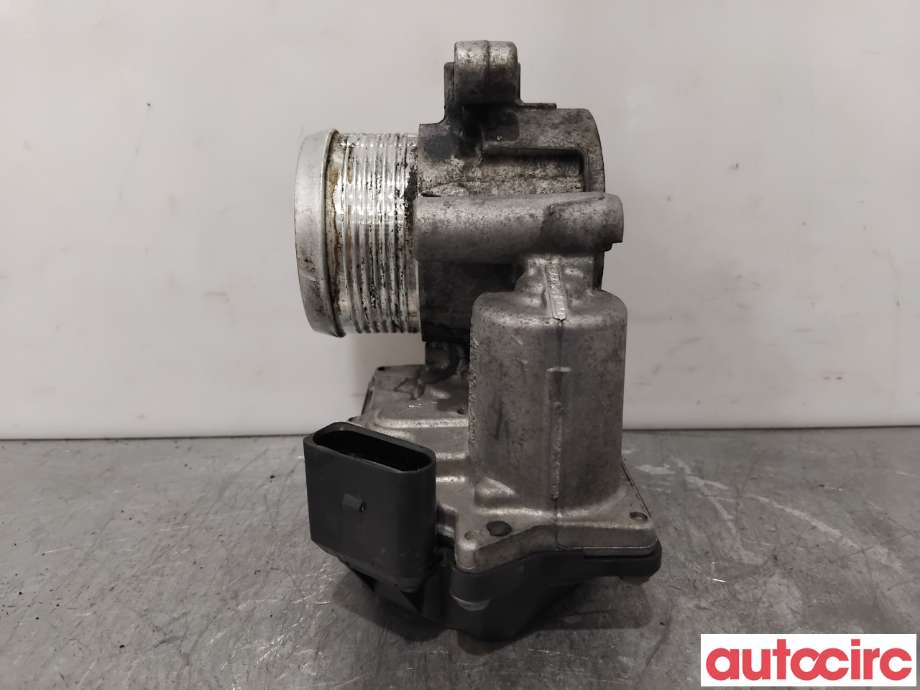 Spjeldhus til VW Passat 2005-2010 (B6) (B6) (VOLKSWAGEN|03L128063E|A2C53338105|03L128063AF)