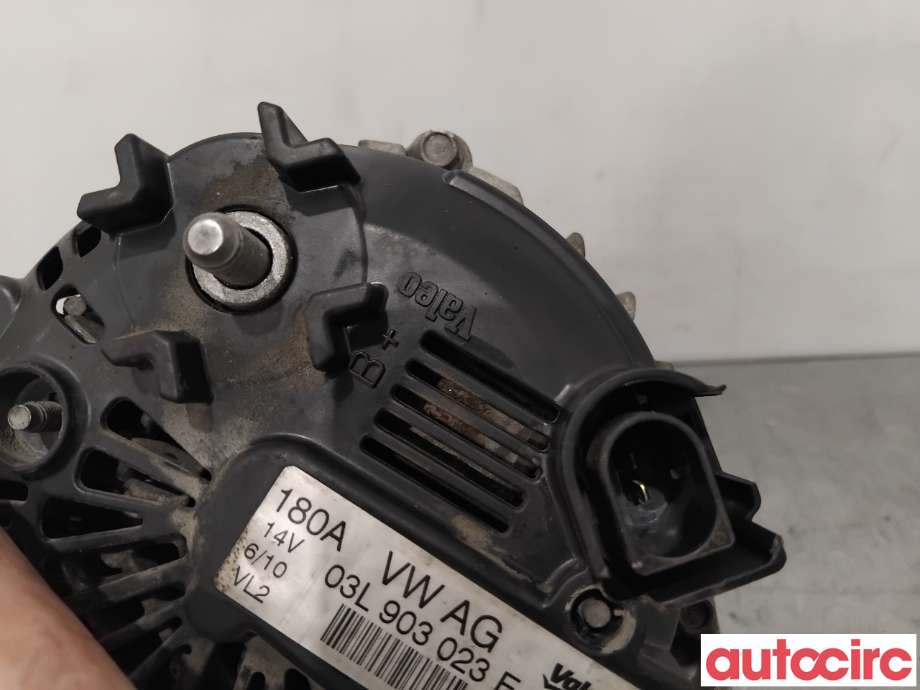 Dynamo til VW Passat 2005-2010 (B6) (B6) (VOLKSWAGEN|03L903023EX|FG18T033|03L903024JX)
