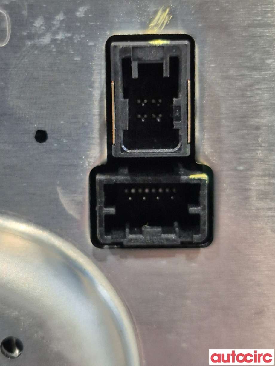 Instrumentpanel til BYD Tang 2020-->>  (BYD|STEB-3820010-Y1|)