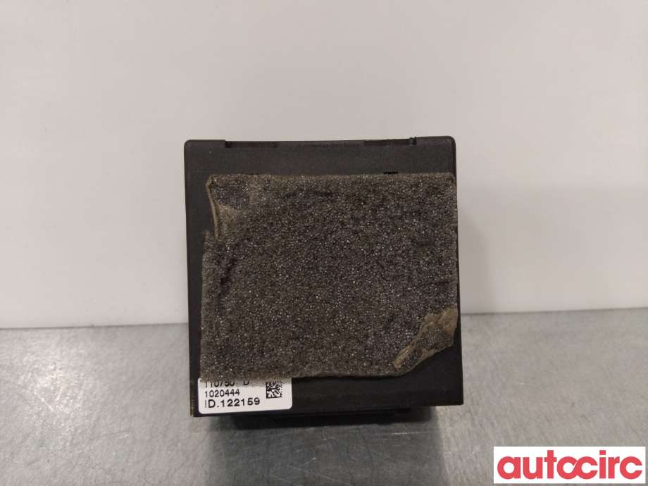 Styreenhet hengerfeste til Mazda CX-5 2012-2017 (Type I)  (MAZDA|C850-V8-921|)